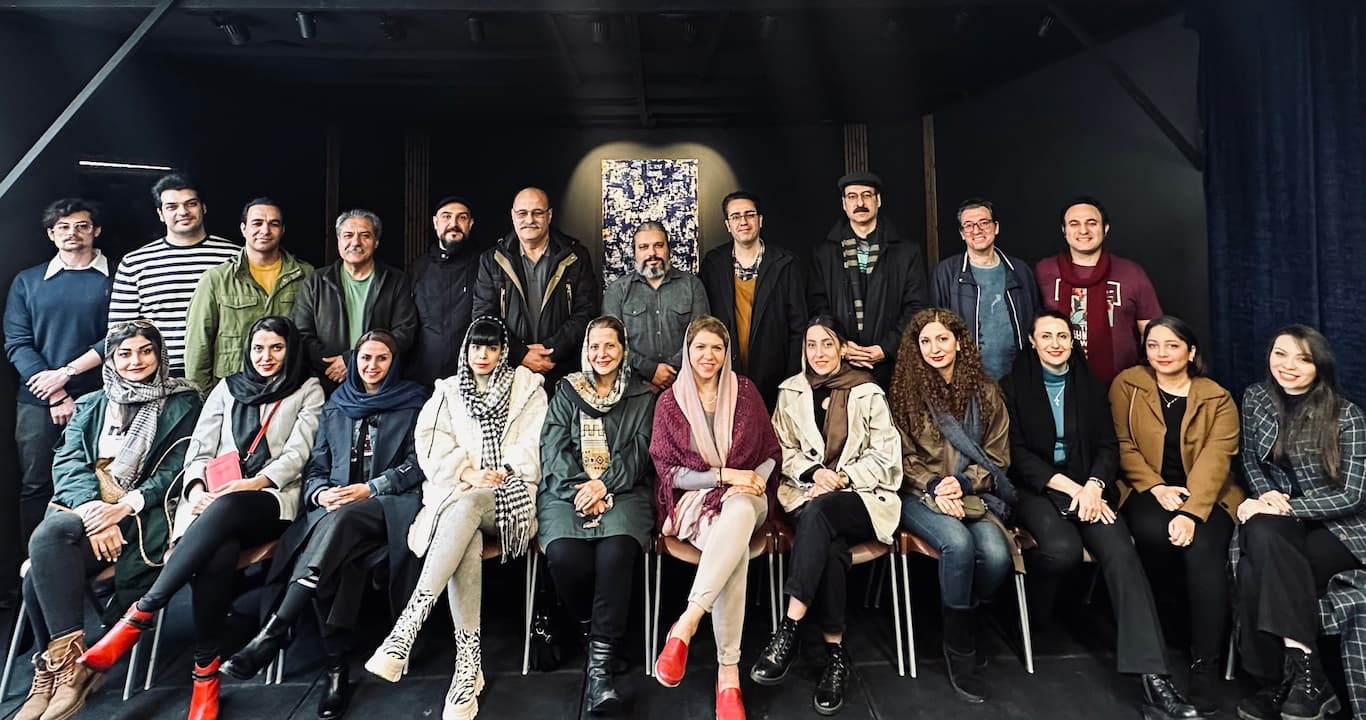 مدرس موسیقی بزرگسالان